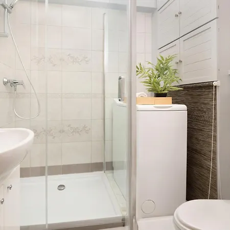 Apartment Blue Z Balkonem By Renters *